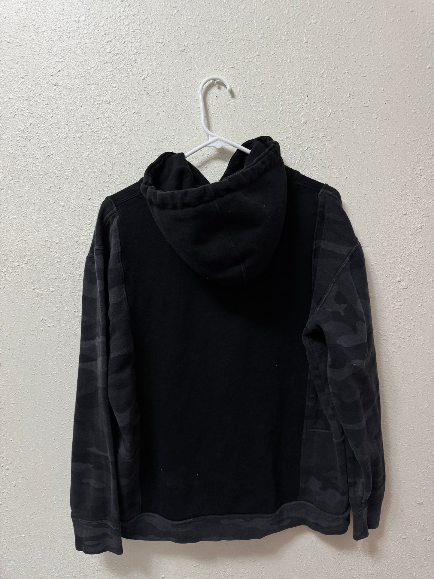 Iowa Hawkeyes Camo Hoodie