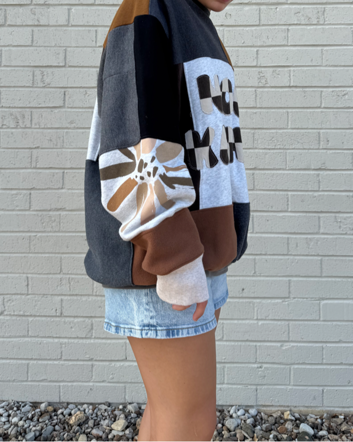 Noah Kahan Crewneck